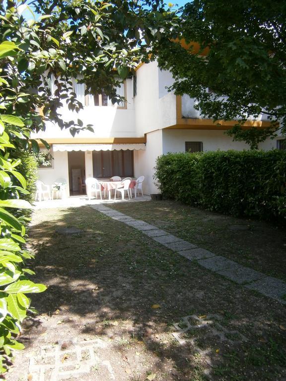 Вилла Capri Бибионе Экстерьер фото